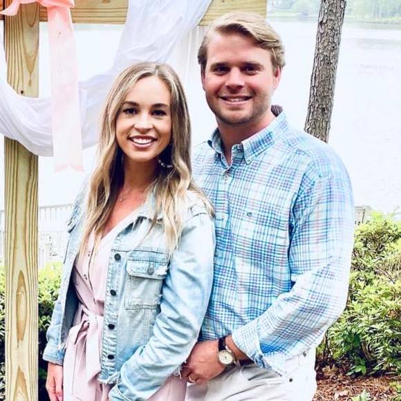 Meet your Posher, Taylor - Picture 1 of 1